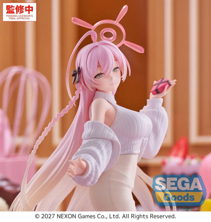 Blue Archive XStellar Hanako Happy Valentine figure holding a chocolate gift while standing on a red heart-shaped base