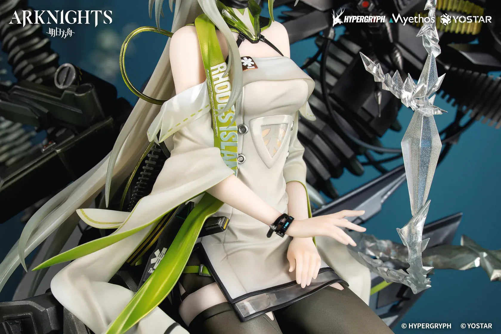 Arknights Kal'tsit Esperanta 1/7 Scale Figure with white-and-green outfit, mechanical display element, long hair, and detailed sci-fi base