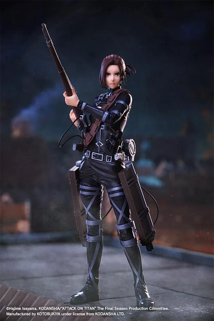 Sasha Blouse The Final Season Ver. Oshi Works figure holding a long rifle, wearing a black combat outfit with harness straps and equipment on a black base.