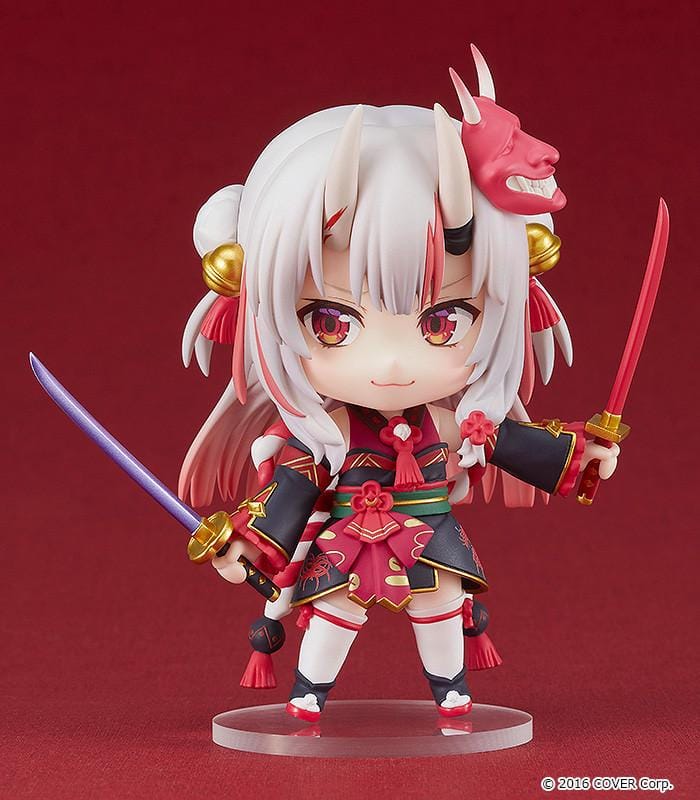 Hololive Nendoroid No.1951 Nakiri Ayame re-run chibi figure with oni horns, mask, and red shrine maiden outfit