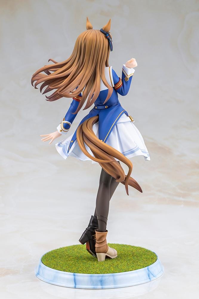 UmaMusume Pretty Derby Grass Wonder 1/7 Scale Figure with brown hair, horse ears, blue-and-white outfit, and grass display base