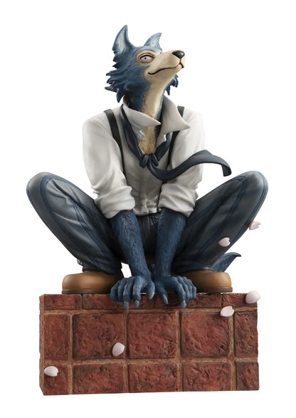 Legoshi Beastars figure rerun seated on brick base with detailed fur and casual outfit