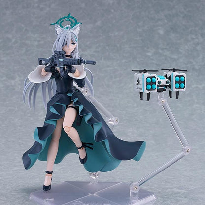 Blue Archive figma Shiroko Terror Figure with silver hair, wolf ears, halo, black outfit, flowing coat, and weapon accessory