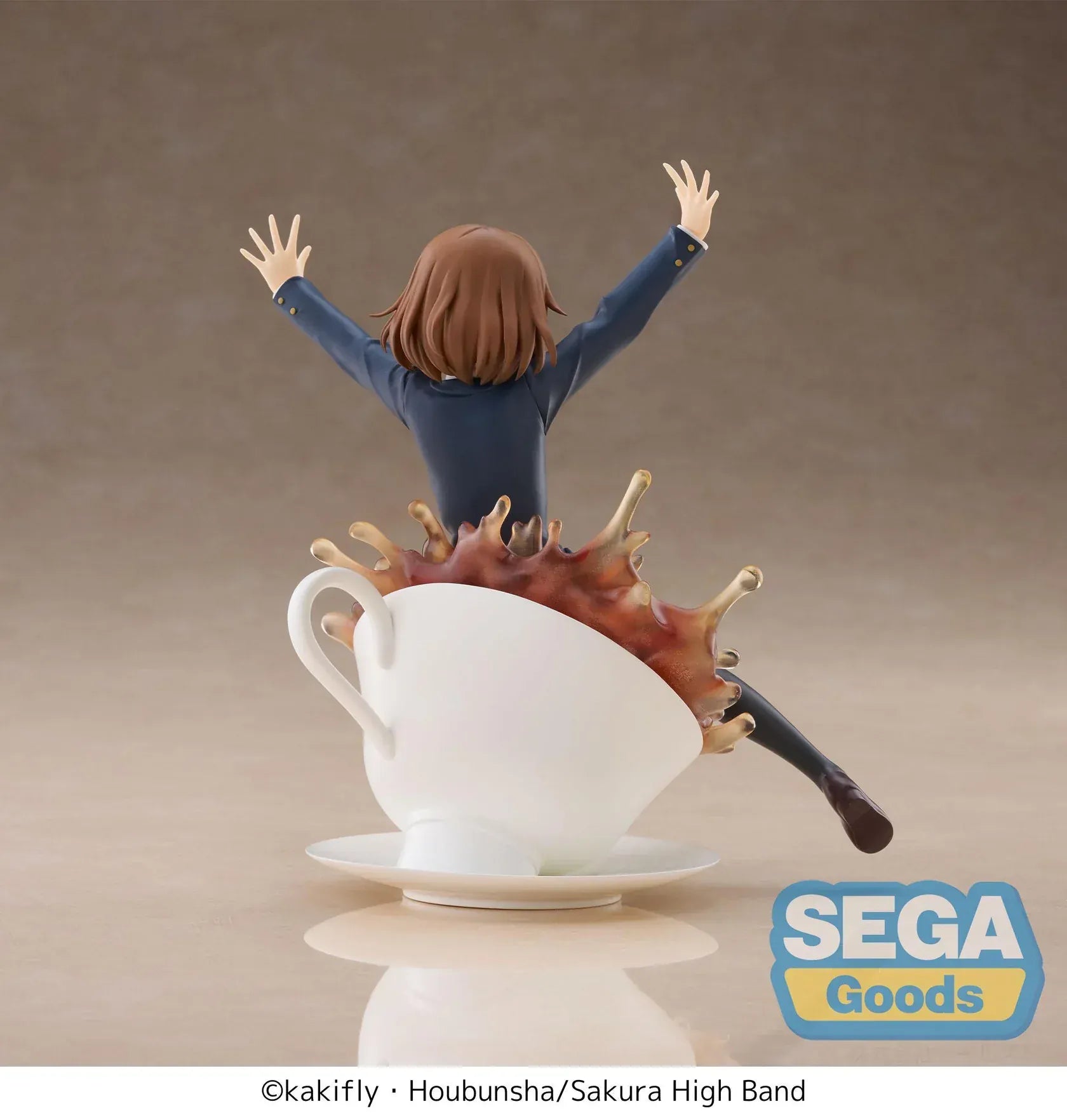 Yui Hirasawa Luminasta figure from K-On sitting on teacup with splash effect and school uniform