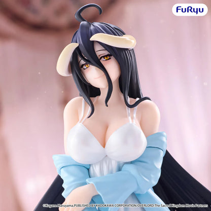 Overlord Albedo Loungewear Pearl White Ver Noodle Stopper Figure wearing white loungewear and a light blue robe