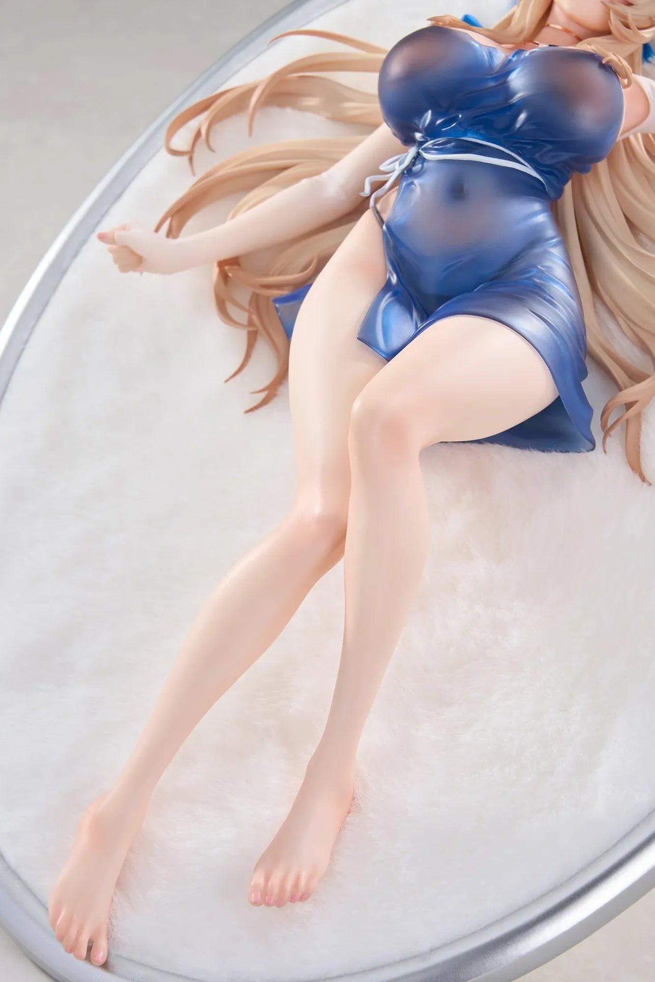 Brown Dust 2 Wilhelmina Water Park Queen 1/7 scale figure with bonus featuring Wilhelmina reclining on a cushion base in a translucent blue swimsuit with flowing blonde hair