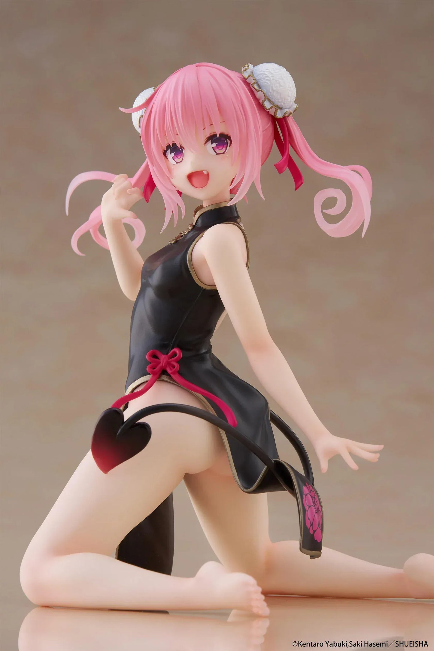 To Love-Ru Darkness Desktop Cute Nana (Chinese Dress Ver.) Figure featuring Nana Astar Deviluke in a black and red cheongsam with twin tails and heart-shaped tail design.