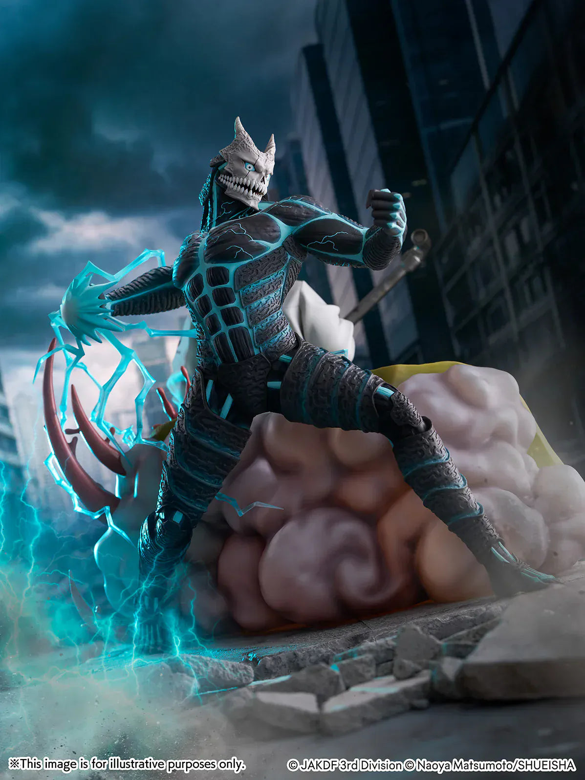 Kaiju No. 8 Kafka Hibino and Kaiju No. 8 1/7 scale figure diorama with Kafka wielding a pipe in front of the transformed kaiju and organic nest base