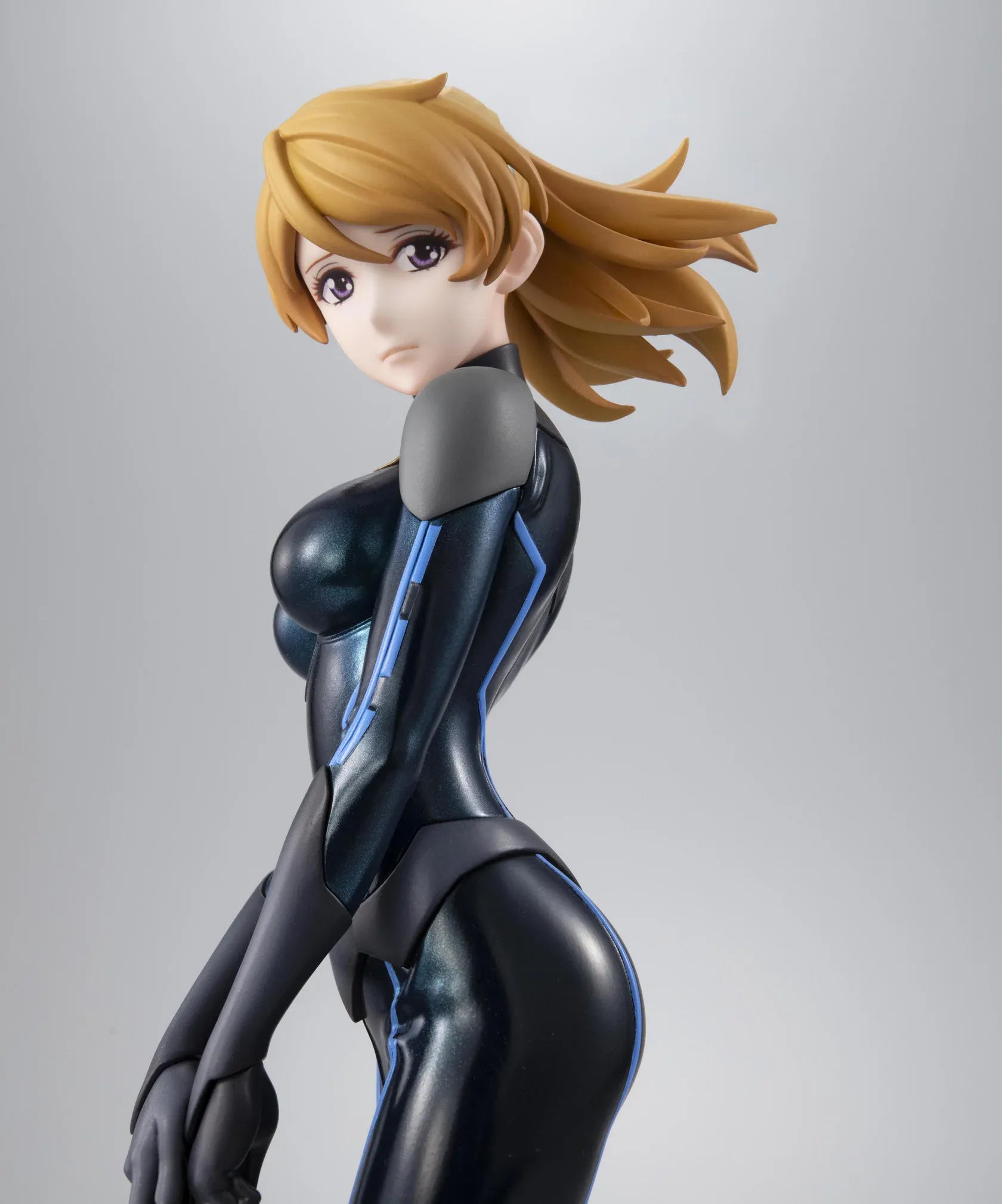 Star Blazers REBEL 3199 Yamato Girls Collection Yuki Mori Dezariam Suit Ver. Figure in black sci-fi suit with blue accents and clear display base