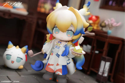 Arknights Cuties Series Shu chibi figure with decorative backdrop and themed accessories on display base