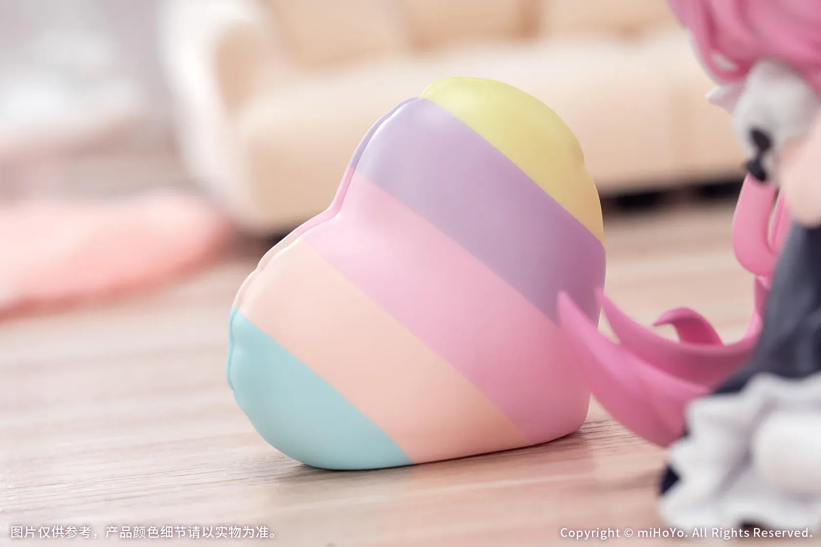 Honkai Impact 3rd Little Series Elysia Little Flame-Chaser Ver. Figure featuring Elysia with pink hair, chibi styling, black-and-white outfit, purple bow accents, and pastel heart cushion.