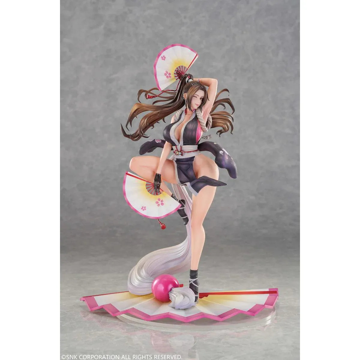 The King of Fighters x MA-Man Mai Shiranui 1/6 scale figure holding two folding fans in a dynamic pose on a fan-shaped base.