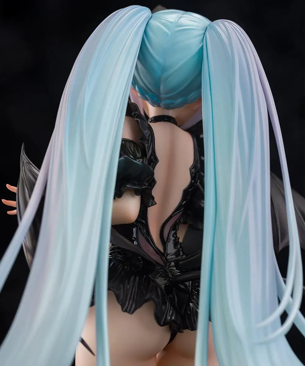 Azur Lane Janus Fright Night Scaredy Cat Ver. 1/7 scale figure featuring Janus in a Halloween-themed gothic outfit with cat ears, bat wings, black cats, and a detailed display base