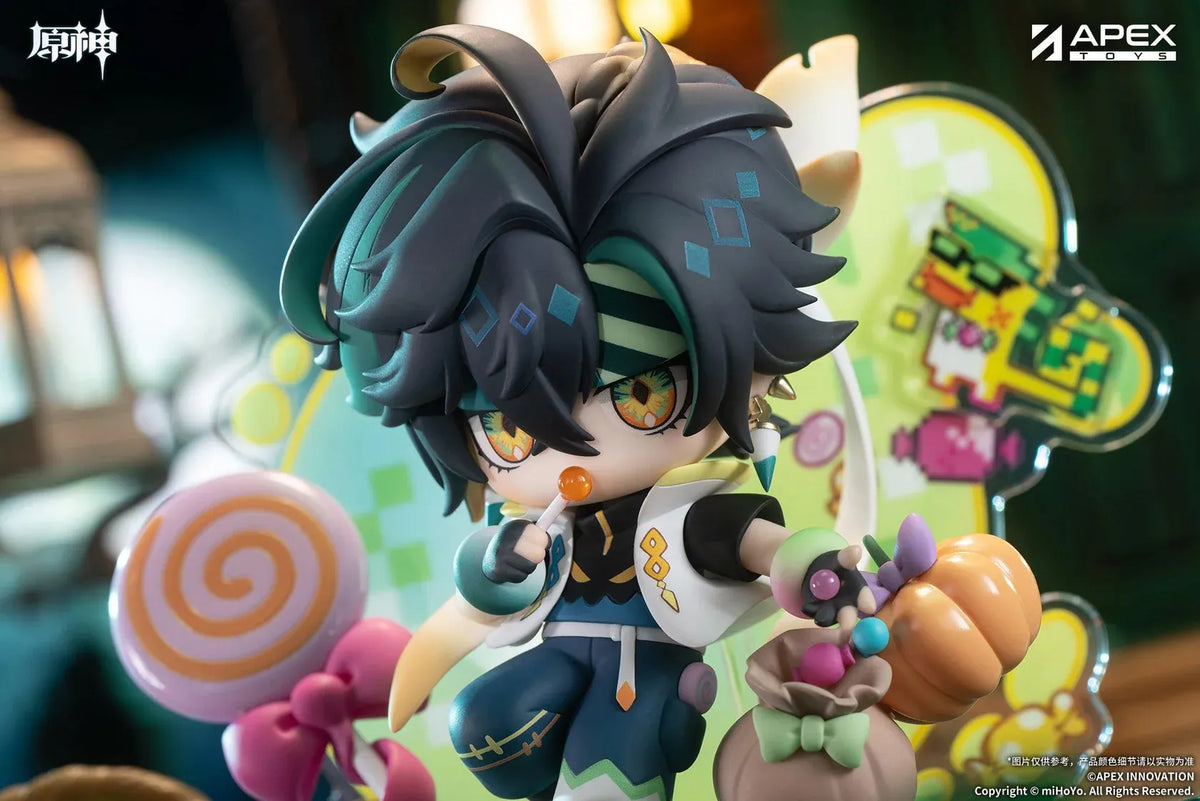 Genshin Impact You Ye Qi Xiang Series chibi Kinich figure holding a lollipop, surrounded by candy, a pumpkin, and a pixel-art backdrop.