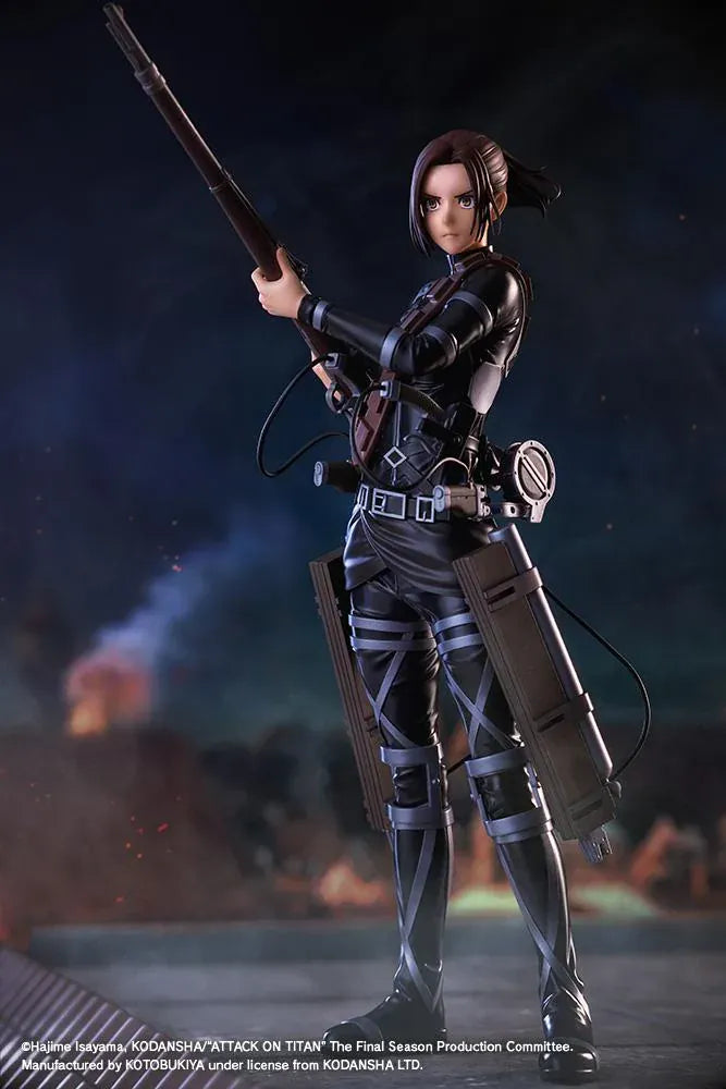 Sasha Blouse The Final Season Ver. Oshi Works figure holding a long rifle, wearing a black combat outfit with harness straps and equipment on a black base.
