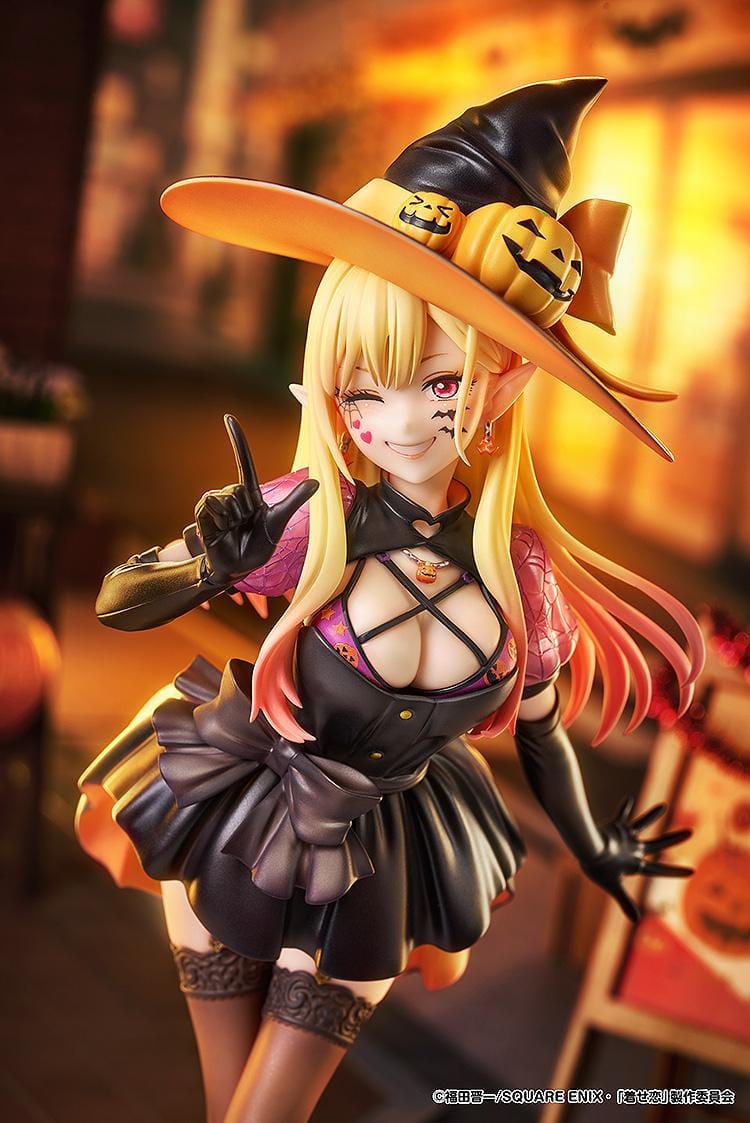 My Dress-Up Darling Marin Kitagawa Halloween Ver 1/7 scale figure featuring Marin in a witch-inspired Halloween outfit with pumpkin accents and themed display base