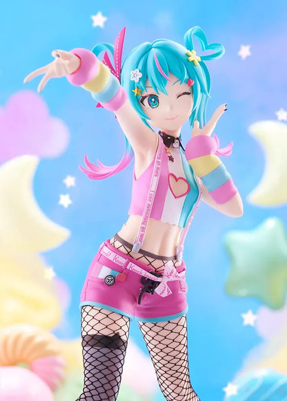 Hatsune Miku DecoMiku Lightness L Size figure with turquoise and pink twin-tails, a colorful cropped top, pink shorts, and black boots.