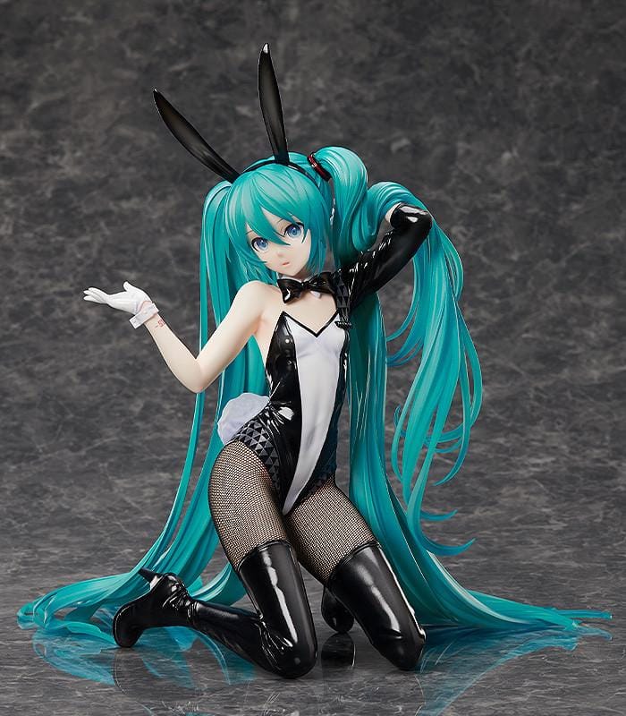 Vocaloid B-Style Hatsune Miku Art by SanMuYYB Bunny Ver. 1/4 Scale Figure Reissue featuring Miku in a black and white bunny outfit with teal twin tails and bunny ears.