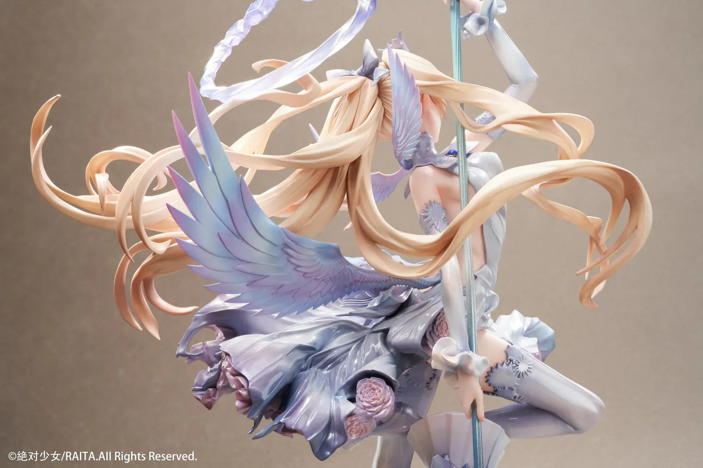 Zettai Junpaku Mahou Shoujo Kotone Sasaki 1/7 scale figure holding staff with flowing hair and magical effects