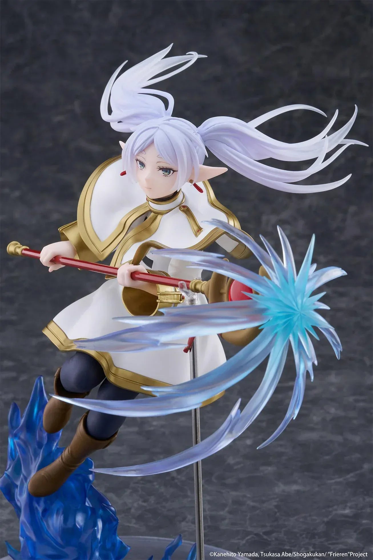 Frieren Beyond Journey's End AMP+ Frieren Figure reissue with dynamic blue magic effect and action pose