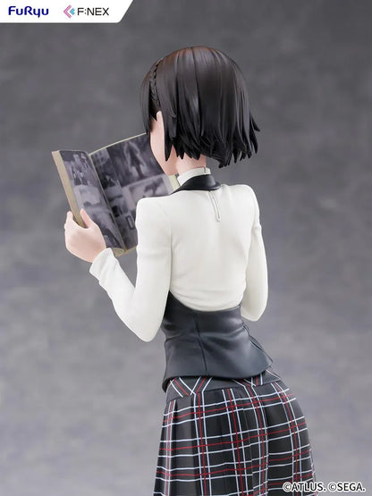 Persona 5 Royal Makoto Niijima 1/7 scale figure in her Shujin Academy school uniform reading a book