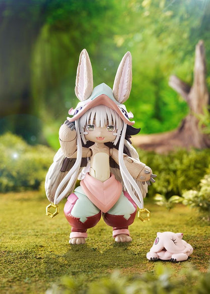 Made in Abyss The Golden City of the Scorching Sun figma Nanachi articulated figure with Meinya accessory