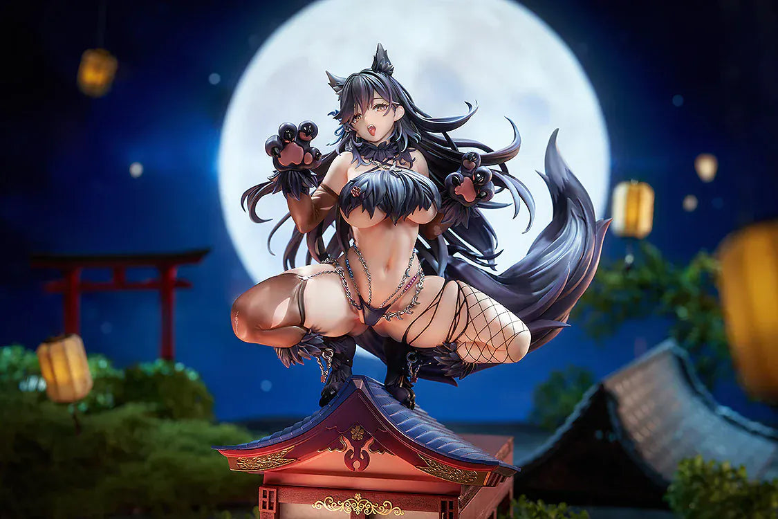 Azur Lane Atago Full Moon’s Feral Wolf Ver. 1/7 scale figure with wolf-themed outfit, tail, and rooftop base.