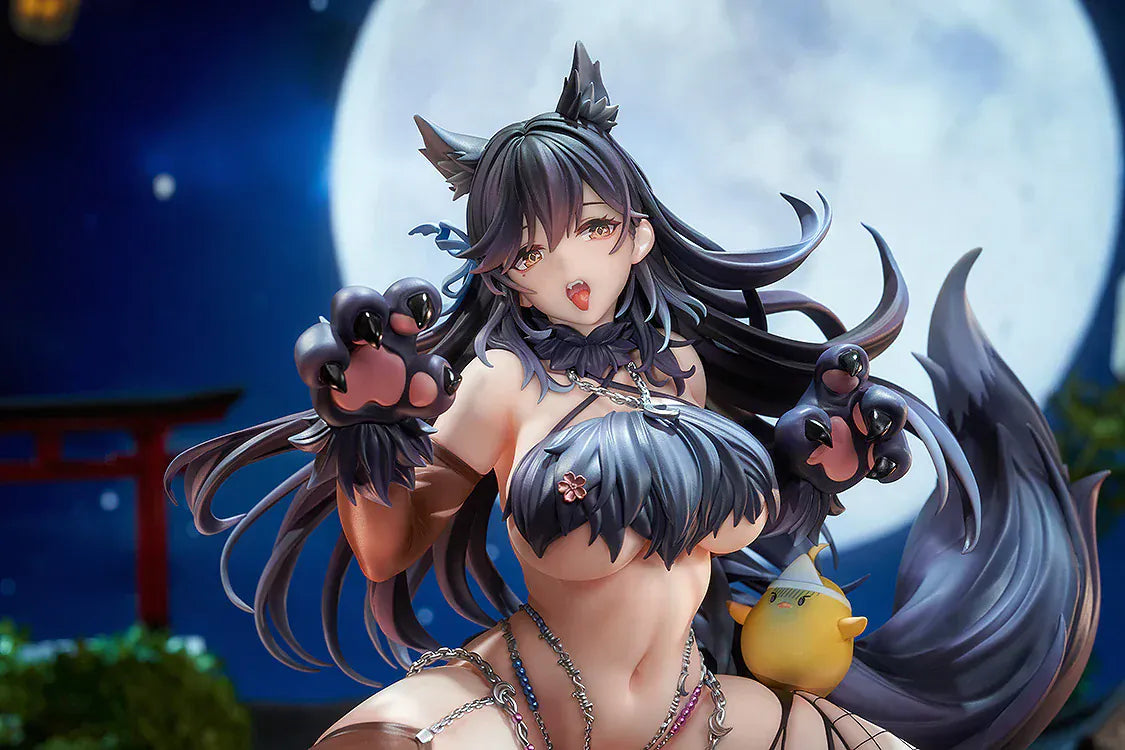 Azur Lane Atago Full Moon’s Feral Wolf Ver. 1/7 scale figure with wolf-themed outfit, tail, and rooftop base.
