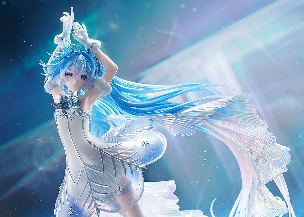 Hatsune Miku G.S. Collection Hatsune Miku Symphony 2025 Sapporo Concert Ver. 1/7 Scale Figure with white outfit, blue twin-tails, and winter-inspired display base