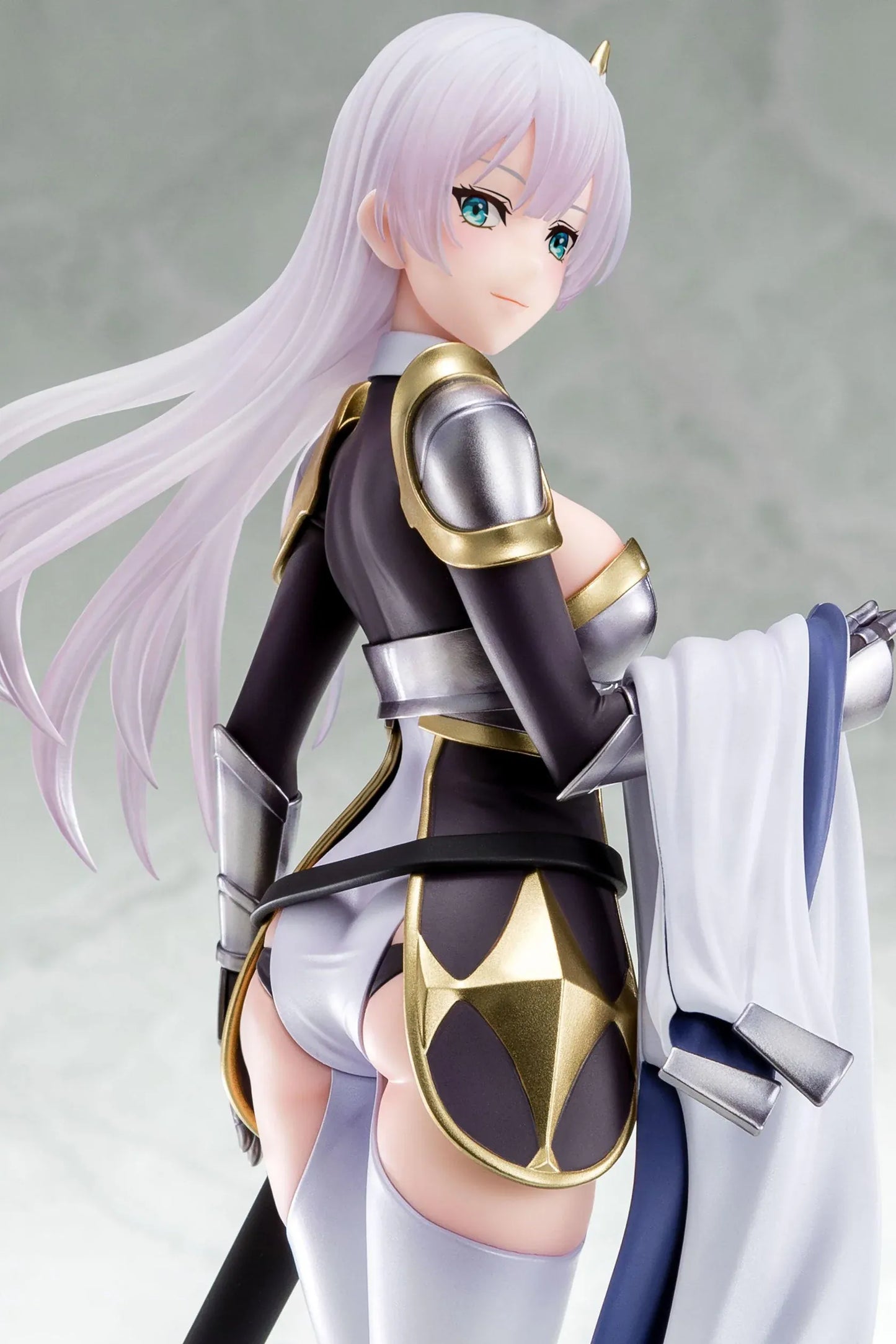 Old Country Bumpkin to Master Swordsman Allucia Citrus 1/6 Scale Figure with pale lavender hair, silver armor, sword accessory, cape, and clear display base