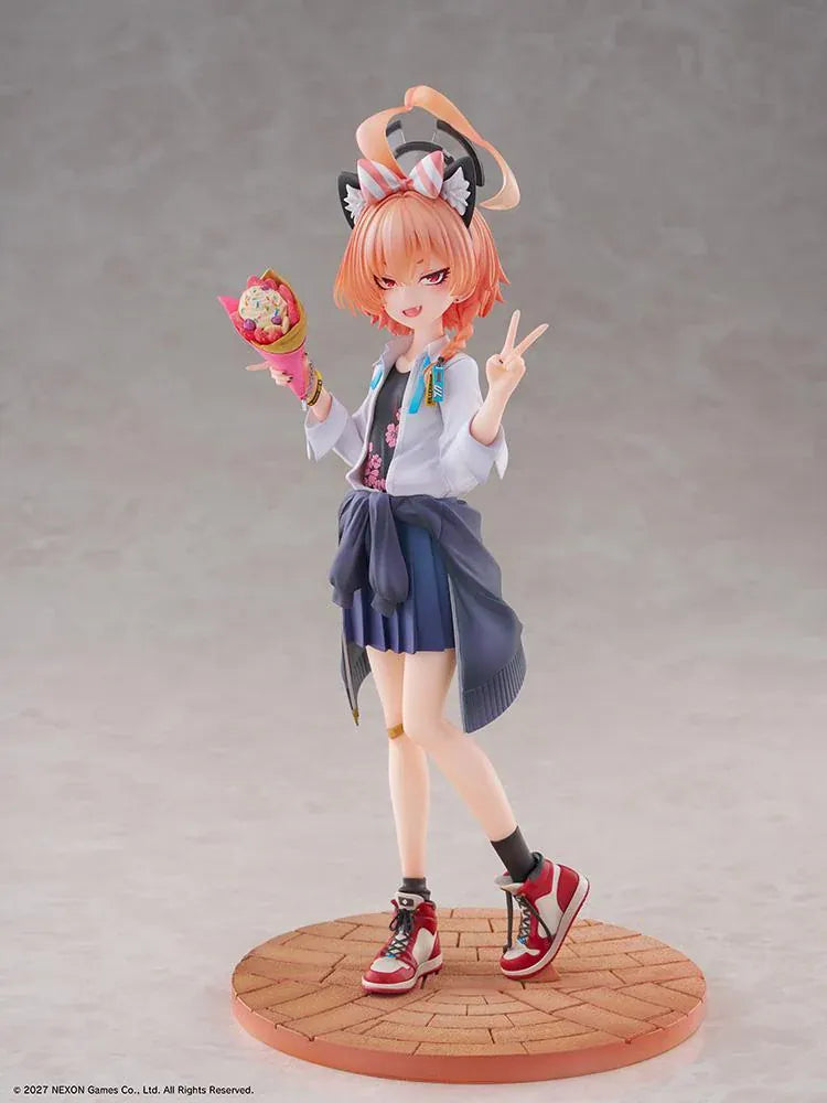 Blue Archive Neru School Memorial Lobby Ver 1/7 Scale Figure holding a colorful crepe and making a peace sign