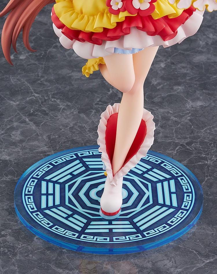 Umamusume Pretty Derby Copano Rickey Signature Racewear Ver. 1/7 Scale Figure featuring Copano Rickey in a yellow and red racewear outfit with horse ears, tail, and themed display base.