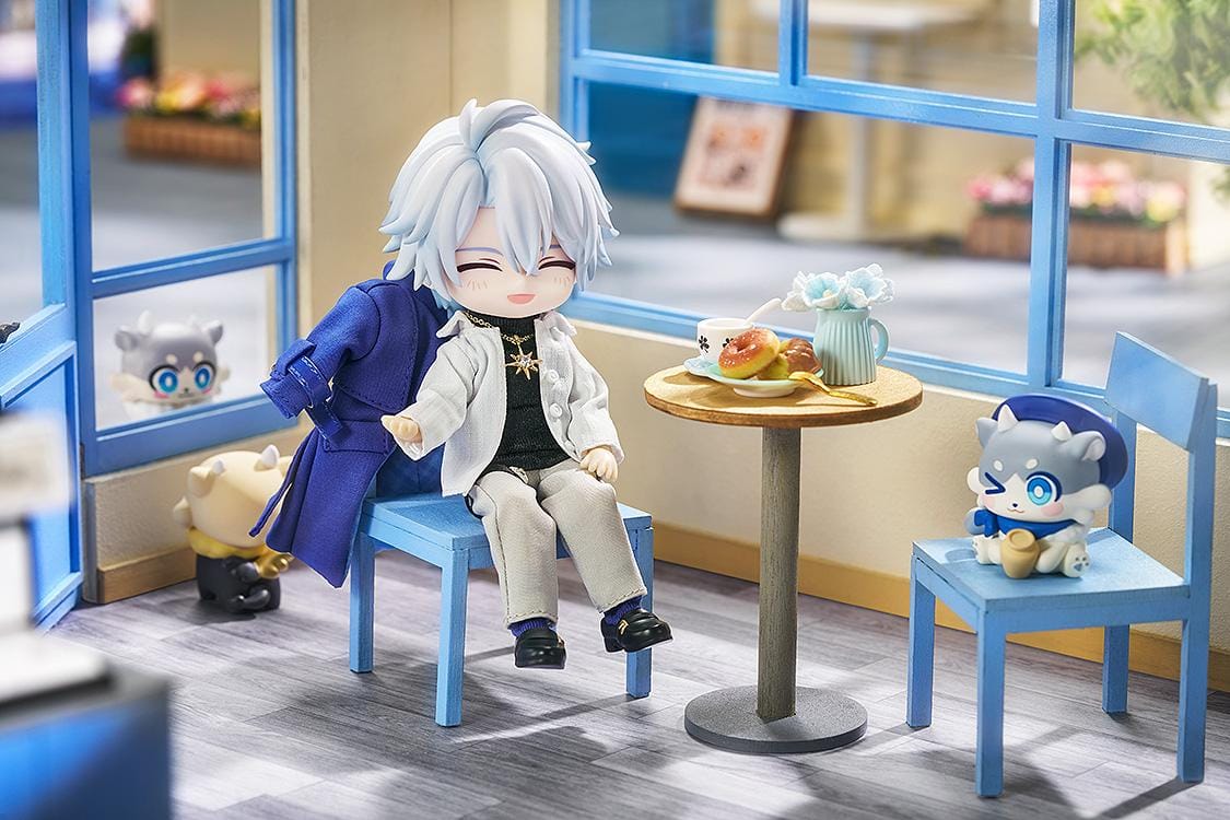 Honkai Star Rail Nendoroid Doll Phainon Express Travel Ver. featuring Phainon with silver-blue hair, blue coat, fabric-style outfit, gold accessories, and wink expression.