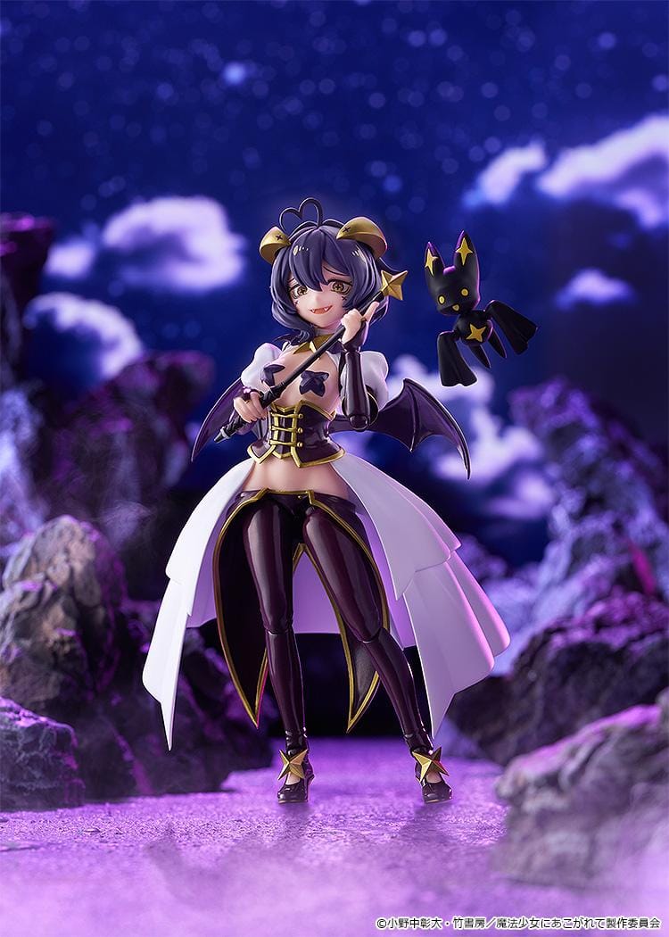 Gushing over Magical Girls figma Magia Baiser articulated figure with Venalita companion and magical staff
