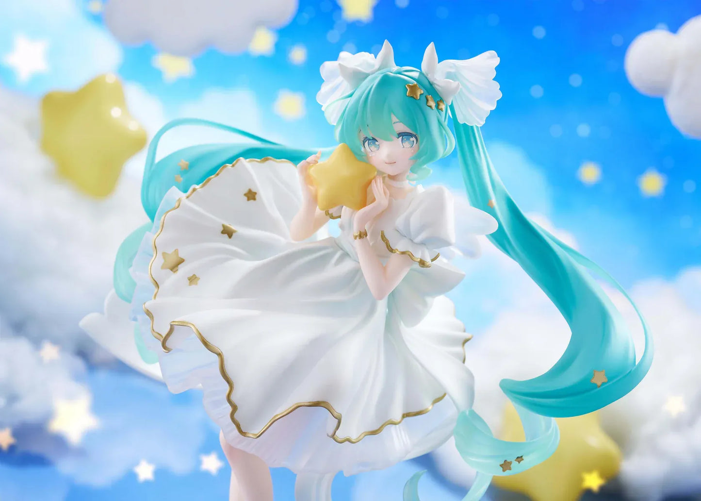 Vocaloid AMP+ Hatsune Miku Birthday 2026 Star Dreamy Ver figure featuring Hatsune Miku in a white dress standing on a star and cloud base