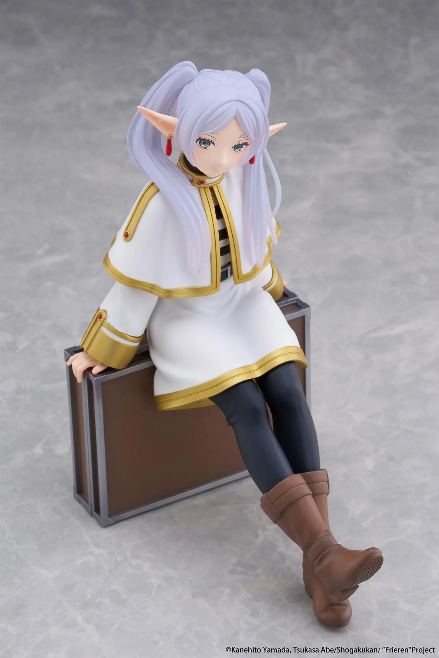 Frieren Desktop Cute trunk case version figure Beyond Journey’s End anime seated collectible