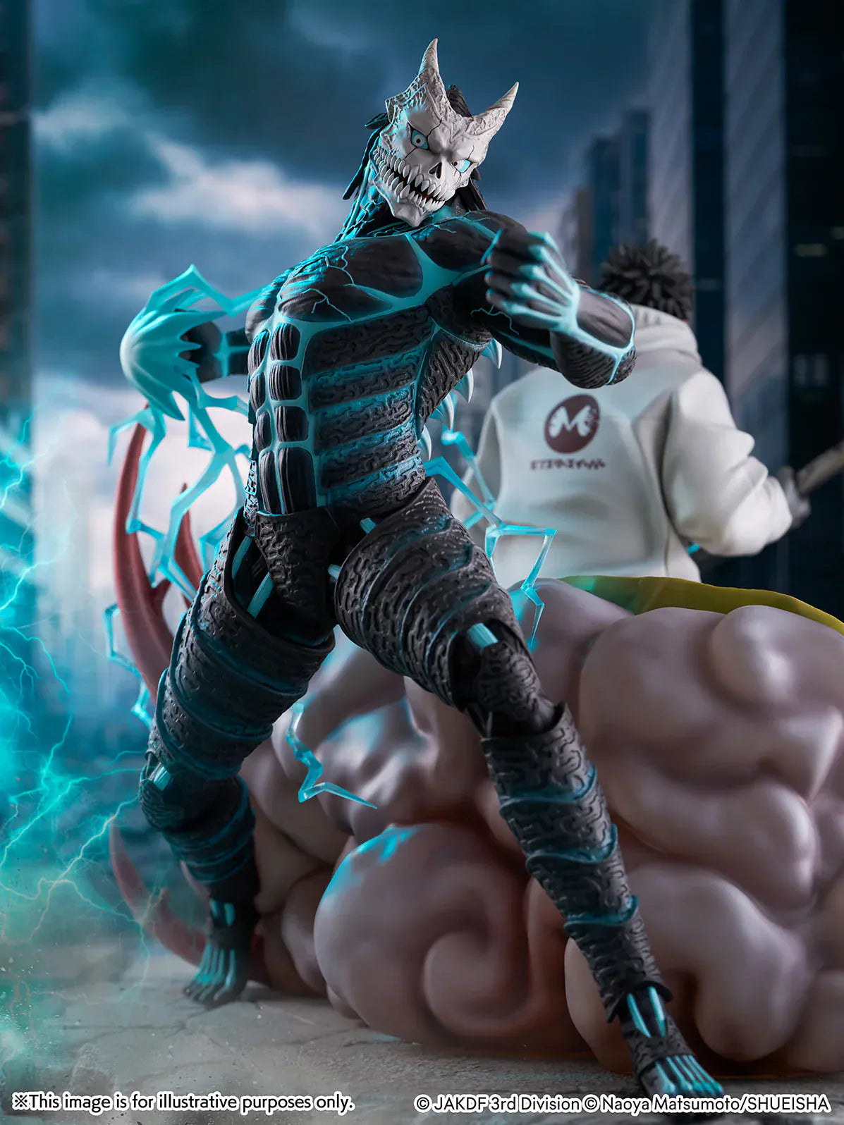 Kaiju No. 8 Kafka Hibino and Kaiju No. 8 1/7 scale figure diorama with Kafka wielding a pipe in front of the transformed kaiju and organic nest base