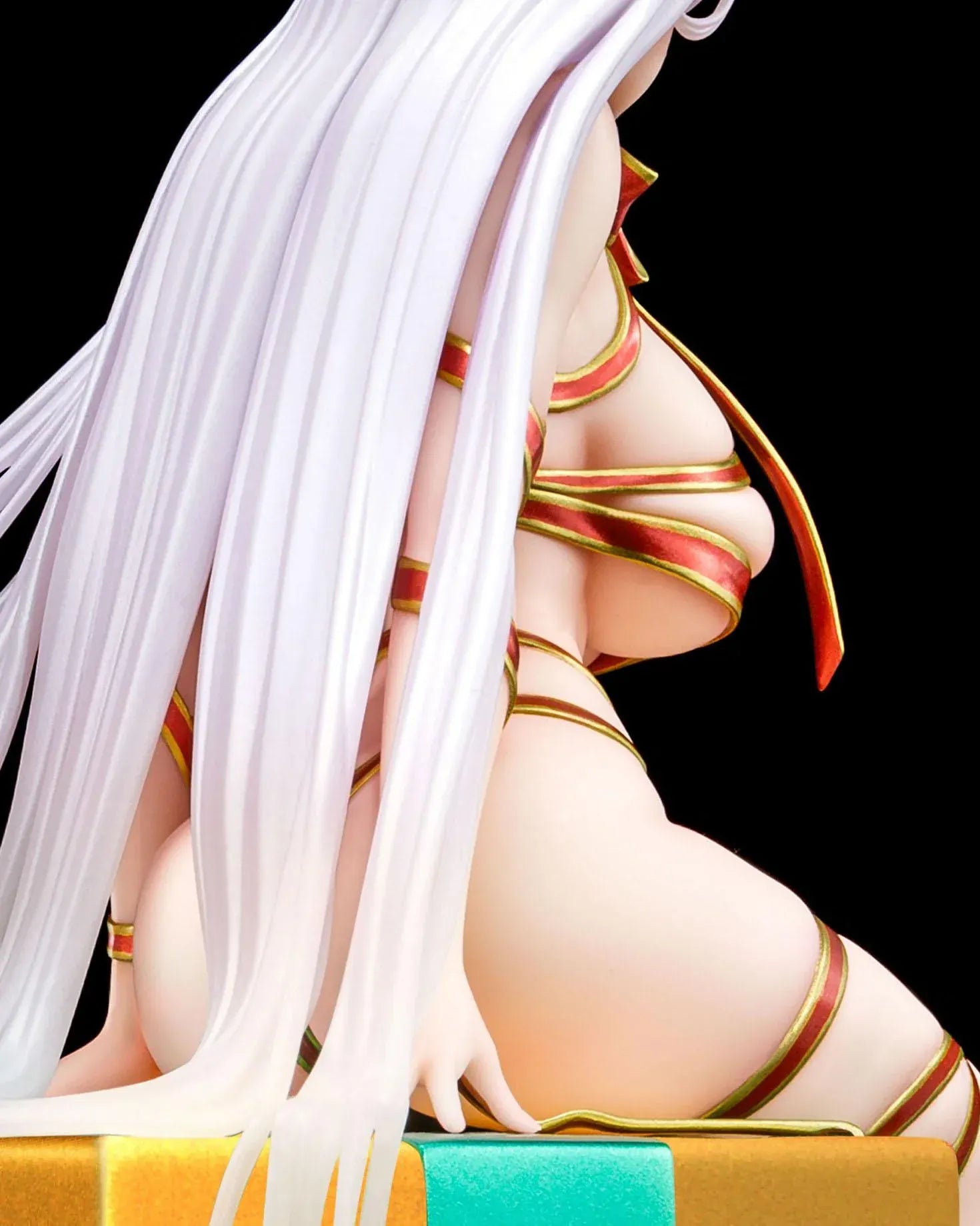 Mariya illustration by Masami Chie 1/6 scale figure sitting on stacked gift boxes wrapped in metallic ribbon on round base