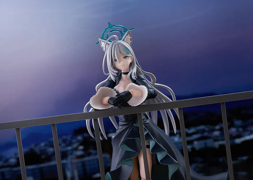 Blue Archive figma Shiroko Terror Figure with silver hair, wolf ears, halo, black outfit, flowing coat, and weapon accessory