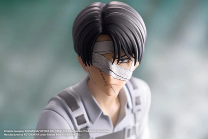 Levi Ackerman The Final Season Ver. Oshi Works figure with facial and hand bandages, a gray shirt, black harness and equipment, on a black base.