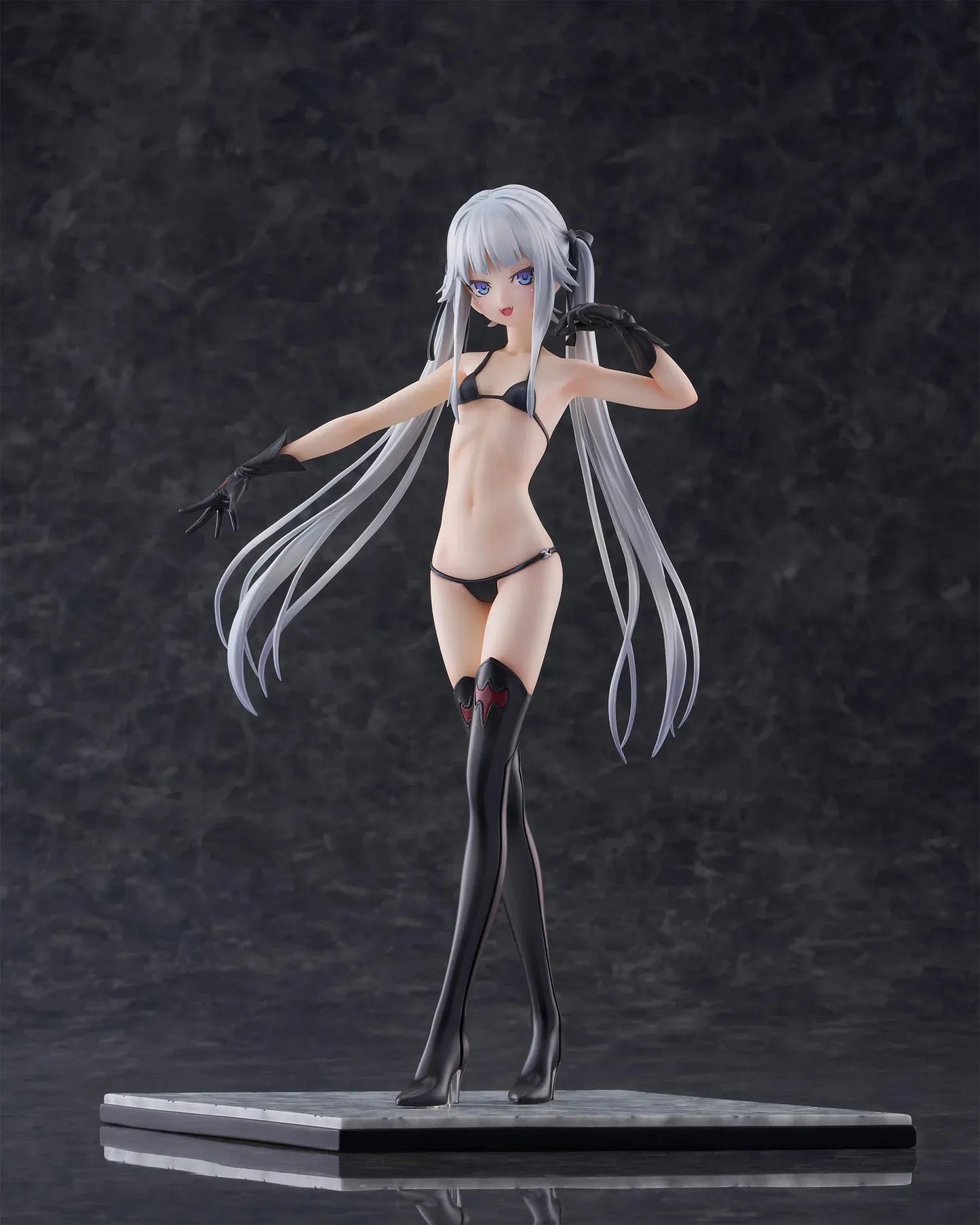 Kirie Kagarino 1/6 scale figure from Bishoujo Mangekyou featuring flowing red cape, black outfit, and silver hair on display base