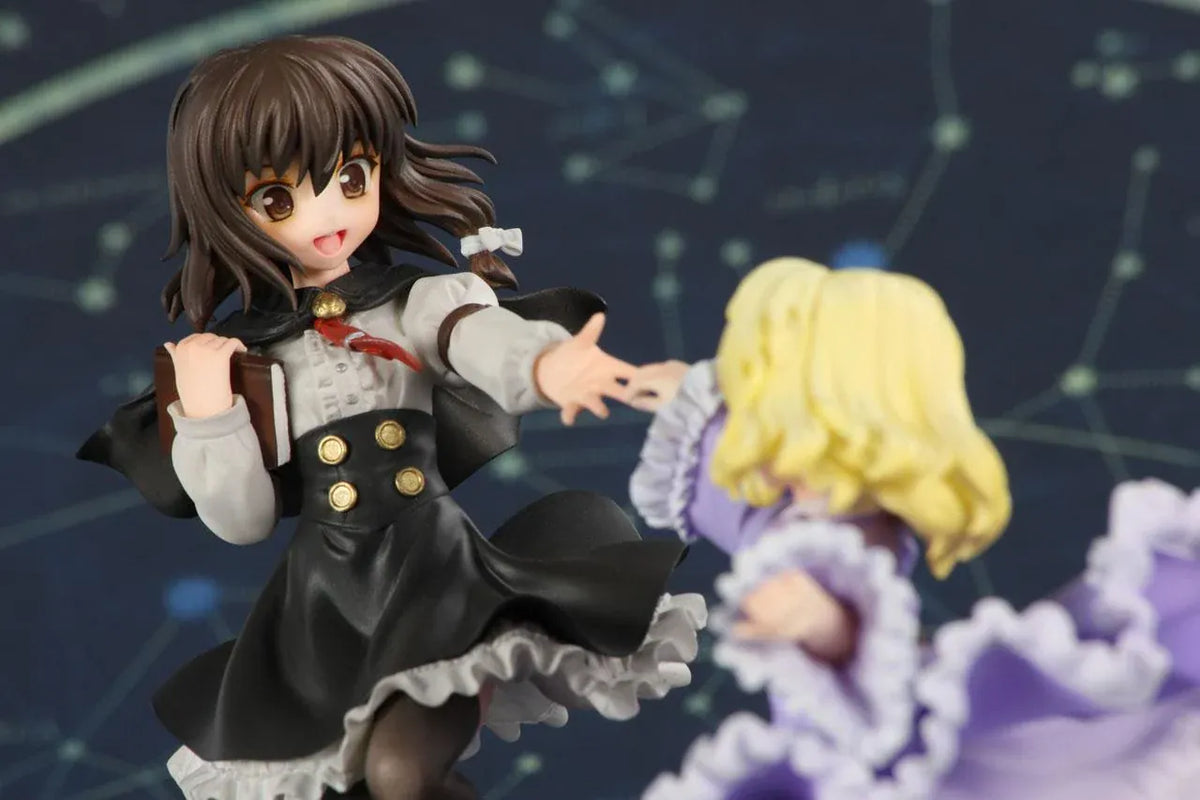 Touhou Project Hifuu Club Renko Usami and Maribel Hearn figure with flowing outfits, gold-colored stars, and red ribbon details on a shared base.