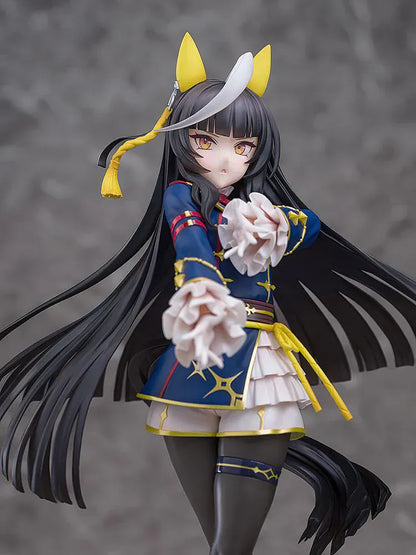 Scale figure of Uma Musume: Pretty Derby’s Calstone Light O in a blue and yellow racing outfit, long black hair flowing as she poses confidently on a striped base.