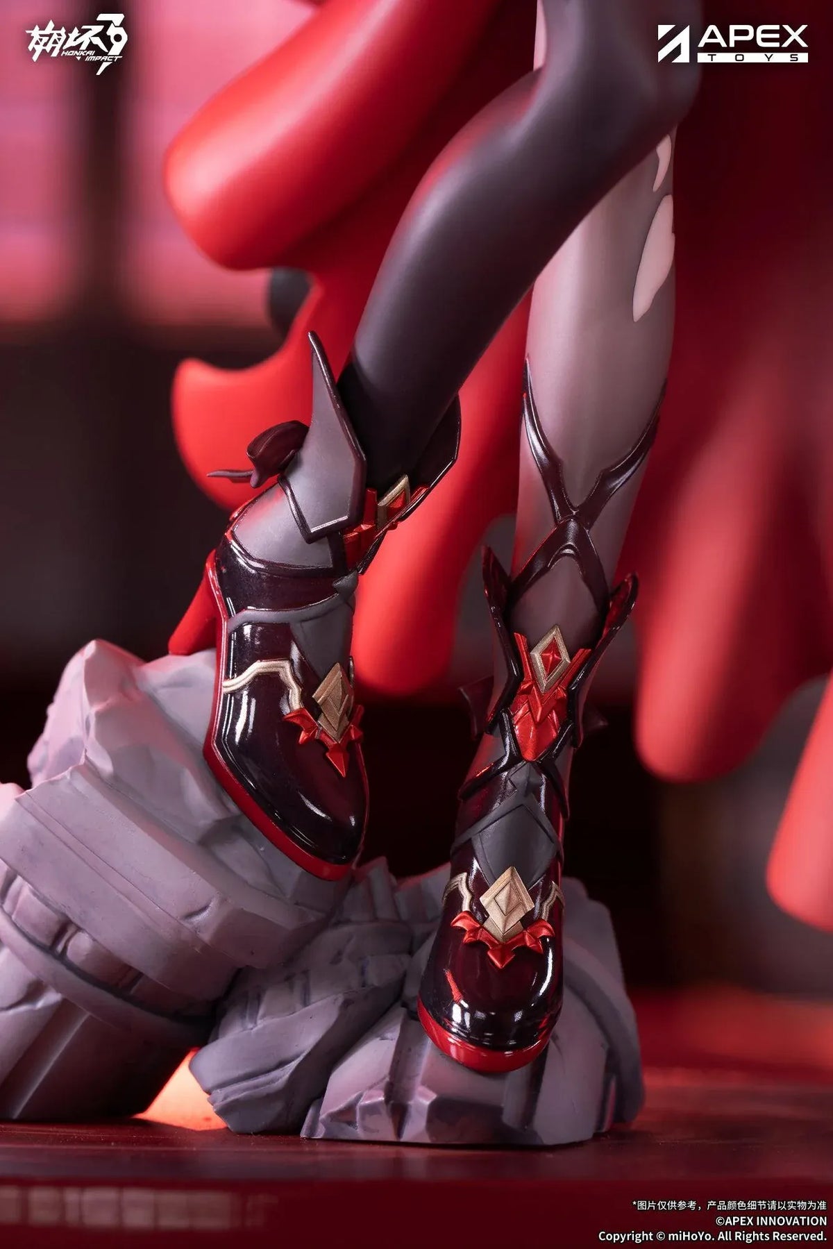 Honkai Impact 3rd Lunar Vow Crimson Love 1/7 scale figure with pale lavender hair, a black-and-red outfit, a small bat, and broken stonework.
