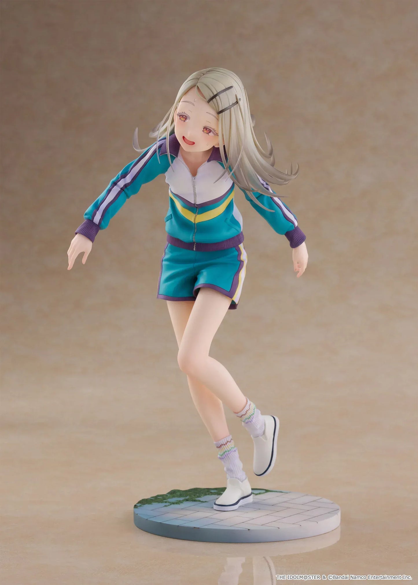 Gakuen Idolmaster Hiro Shinosawa 1/7 scale Spiritale figure in a teal gym tracksuit running pose on a tiled base