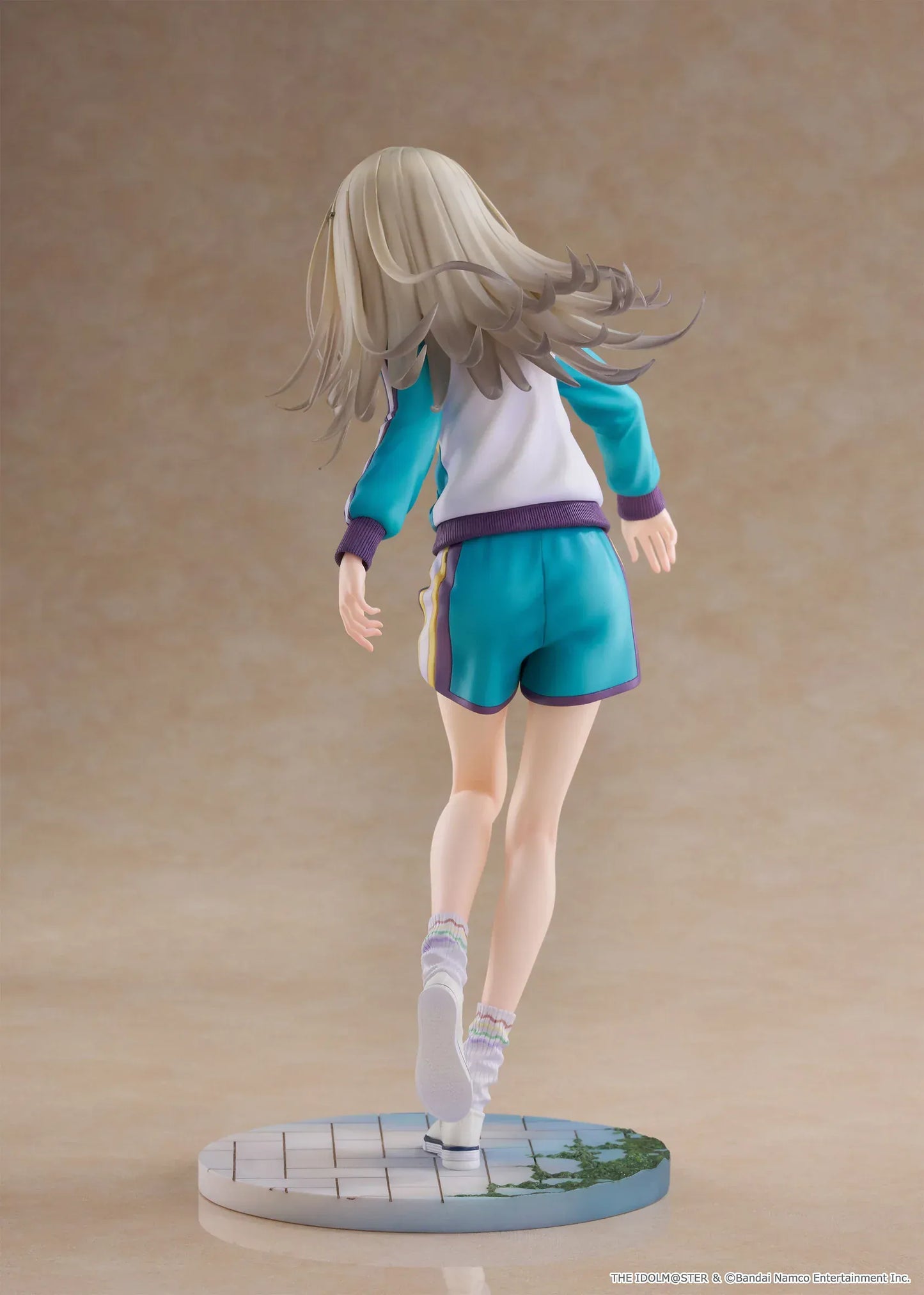 Gakuen Idolmaster Hiro Shinosawa 1/7 scale Spiritale figure in a teal gym tracksuit running pose on a tiled base