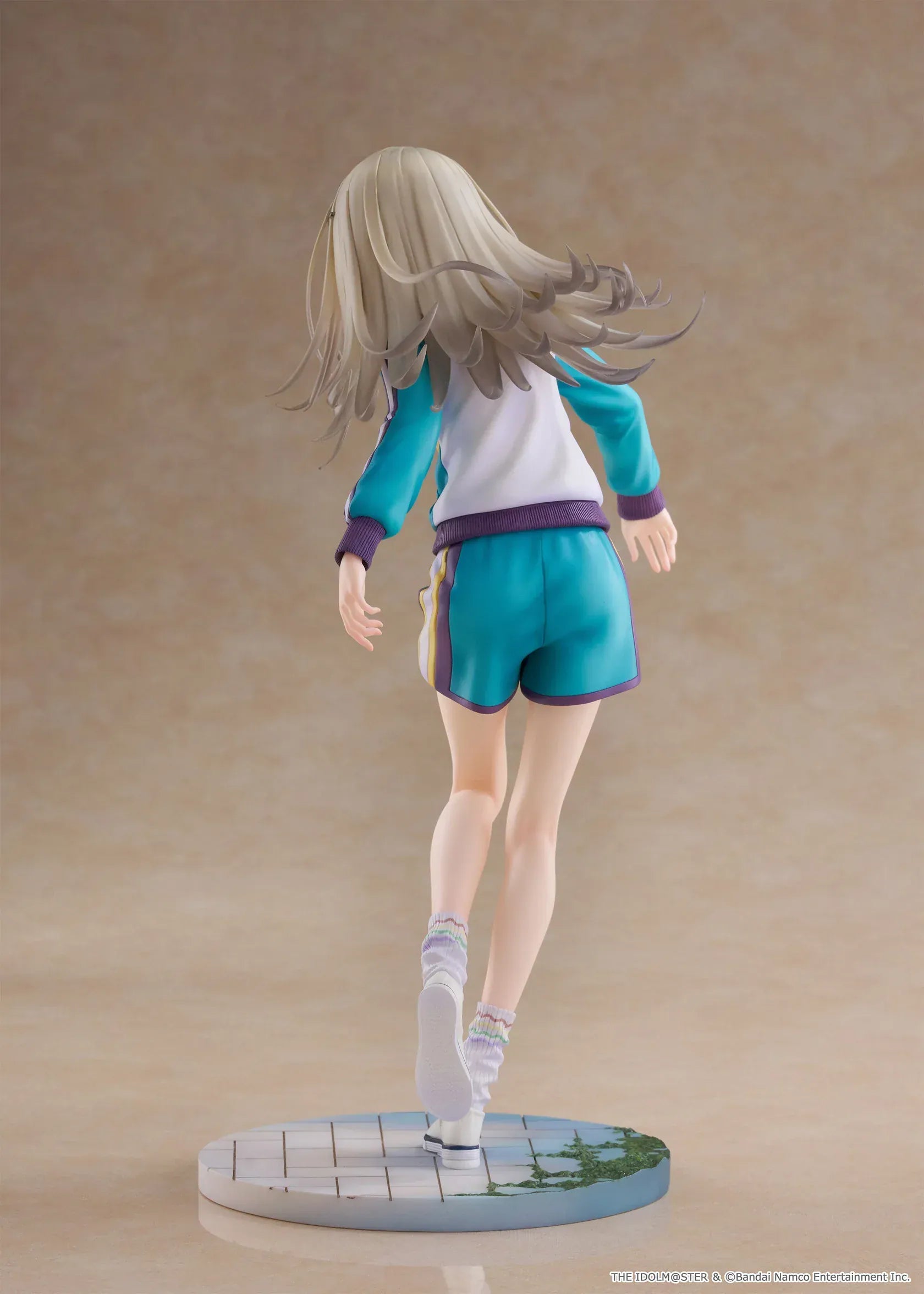 Gakuen Idolmaster Hiro Shinosawa 1/7 scale Spiritale figure in a teal gym tracksuit running pose on a tiled base