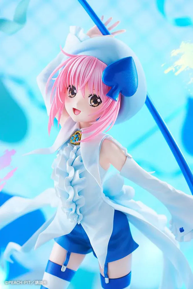 Amulet Spade 1/7 scale figure with pink hair, a white-and-blue costume, striped stockings, and an oversized rainbow-tipped paintbrush.