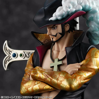 One Piece Portrait of Pirates SA-Limited Dracule Mihawk Ver. R Figure standing with arms crossed and sword on back