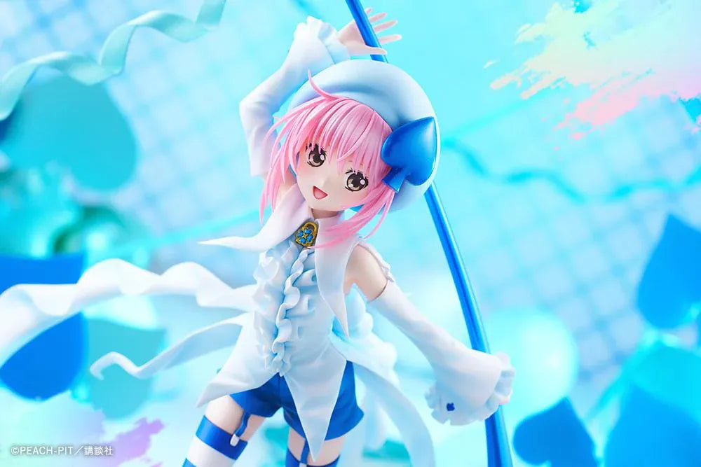Amulet Spade 1/7 scale figure with pink hair, a white-and-blue costume, striped stockings, and an oversized rainbow-tipped paintbrush.